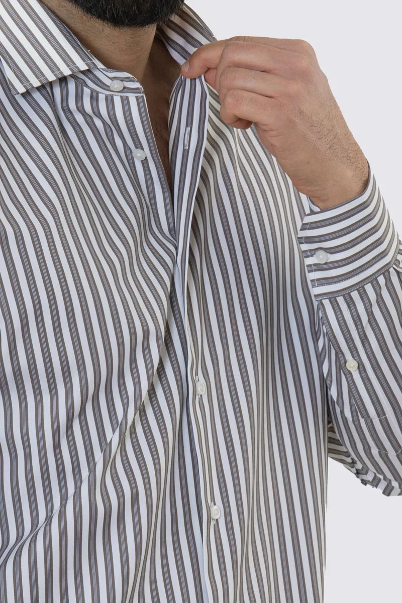 CAMICIA BIANCA RIGA MARRONE E CELESTE REGULAR FIT 100% COTONE COLLO SEMI FRANCESE POLSO SMUSSATO MILETA TESSUTI - immagine 6