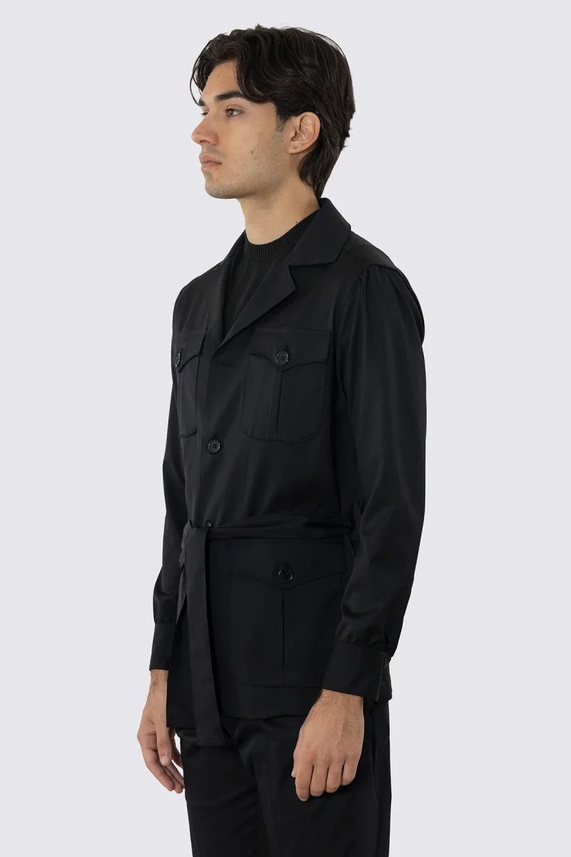 Sahariana nera fresco lana Vitale Barberis Canonico finezza super 130’s con tasconi e soffietto cintura in vita e polso camicia . - immagine 3