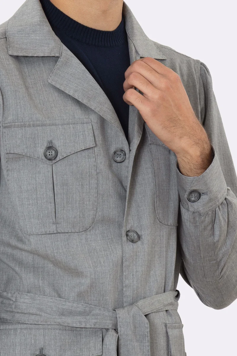 Sahariana grigio chiaro fresco lana Vitale Barberis Canonico finezza super 130’s con tasconi e soffietto cintura in vita e polso camicia - immagine 5