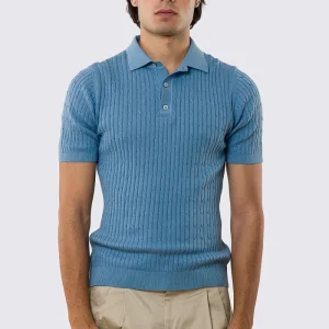 Polo mezze maniche azzurra da uomo con treccia interna ed elastici sulle maniche e sul fondo 100% cotone di filo tinta unita