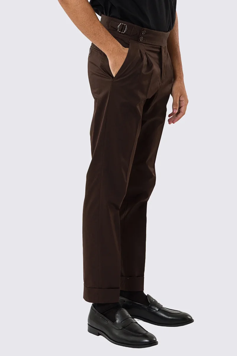 Pantalone uomo Marrone vita alta con fibbie laterali tasca america in cotone leggermente elastico risvolto 5cm made in italy - immagine 4