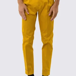 Pantalone uomo Ocra vita alta con fibbie laterali tasca america in cotone leggermente elastico risvolto 5cm made in italy