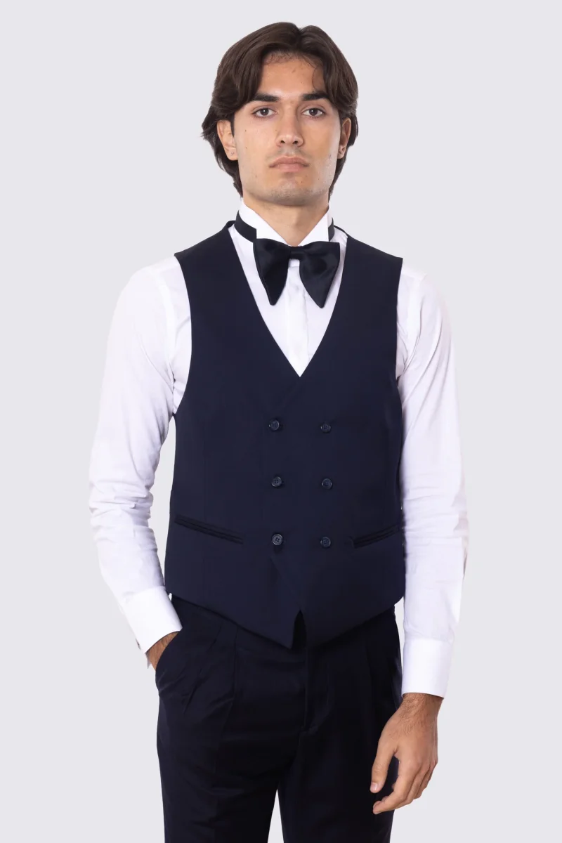 Gilet uomo doppiopetto blu da cerimonia in fresco lana super 130’s Vitale Barberis Canonico regular fit con tasche a filo e gancio regolatore sul retro - immagine 2