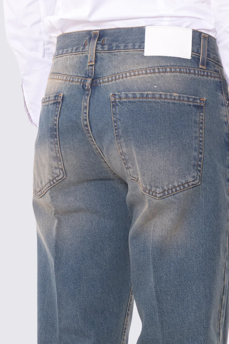 Jeans da uomo con sabbiature beige modello 5 tasche con vestibilità regular - immagine 6