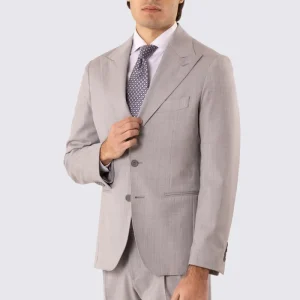 Abito uomo Monopetto grigio chiaro fresco lana super 110’s Tessuti in esclusiva Sartoria Carillo completamente sfoderato con Rever a lancia e tasche a filetto
