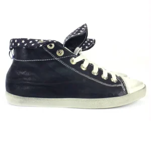 Scarpe donna in pelle modello sneakers a stivaletto con fantasia interna stelle
