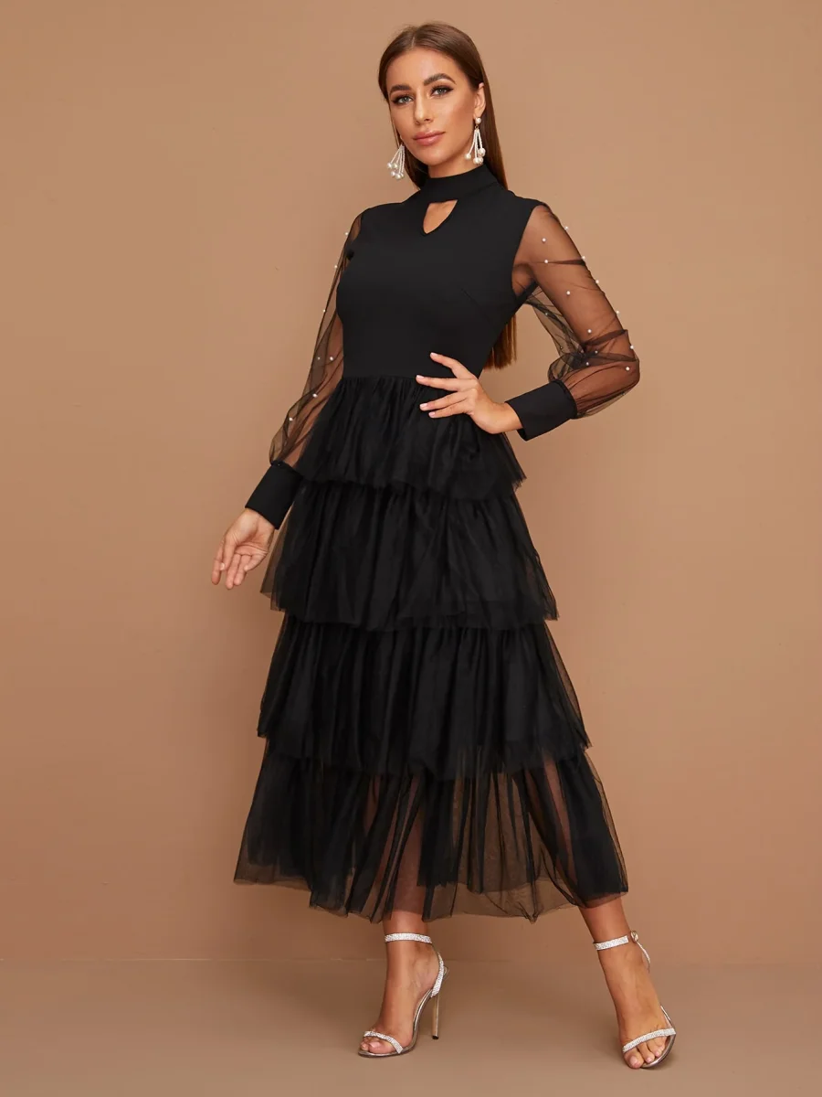 Abito con orlo in maglia con perle - immagine 5