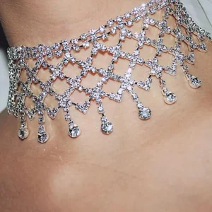 Choker con strass