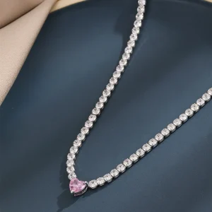 Collane con strass con ciondolo a cuore