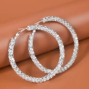 Orecchini circolari con strass