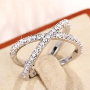 Anello zirconi incrociato