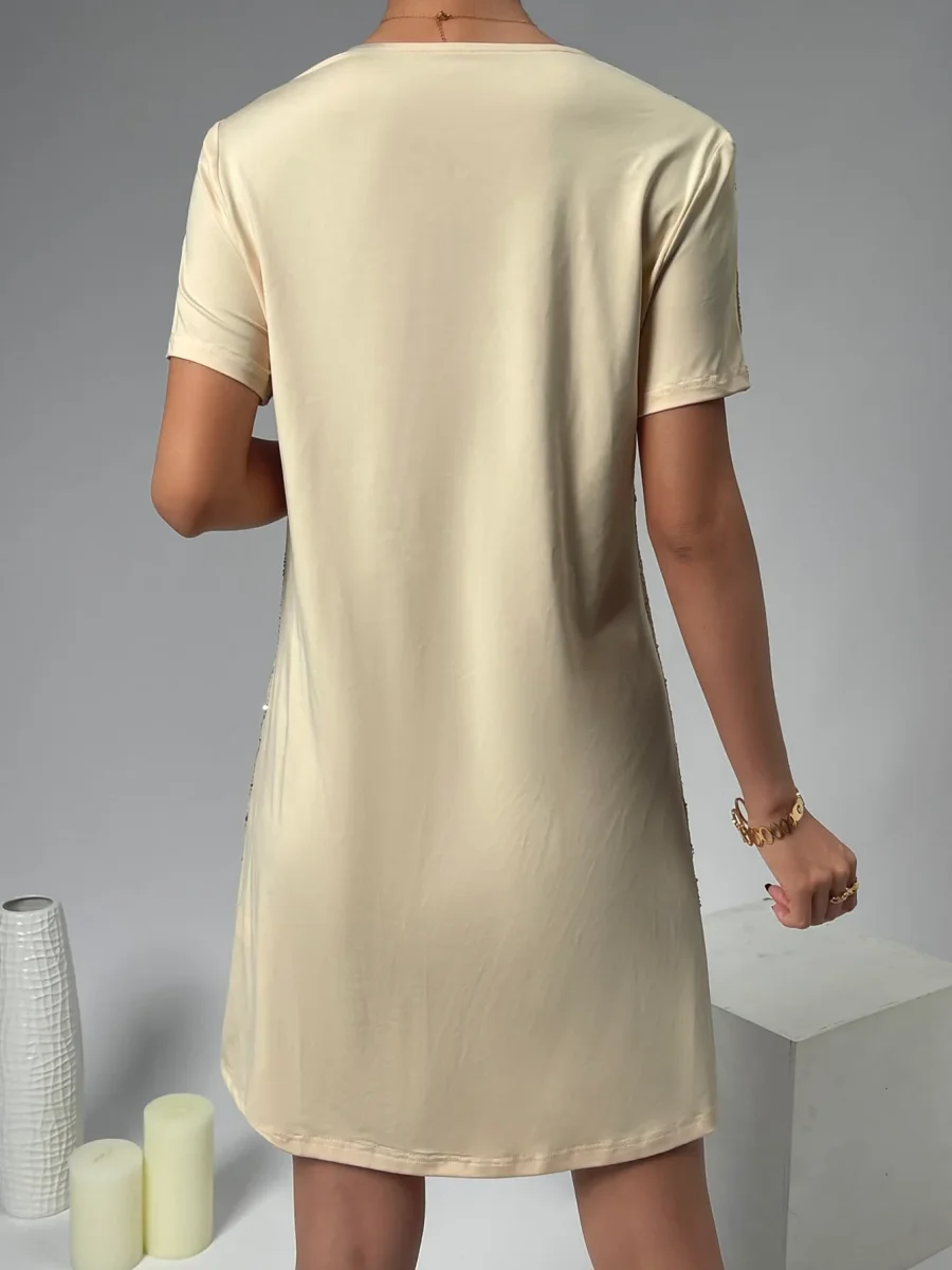 Abiti con scollo a V paillettes - immagine 5