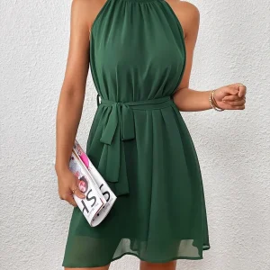 Abiti monocolore con cintura con collo halter BF