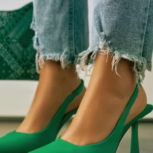 Decollete a punta Tacco a spillo