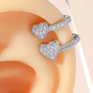 orecchini con strass e cuoricini