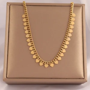 Choker con cuoricini acciaio inossidabile