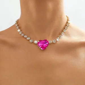 Collana Pendente A Cuore Placcata Con Fila Singola Di Pietre In Cristallo