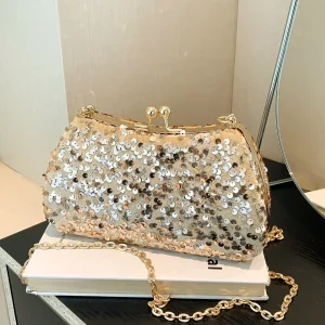 Borsa clutch paillettes brillanti tracolla a catena
