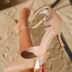 Scarpe cinturino caviglia punta affusolata, tacco sottile