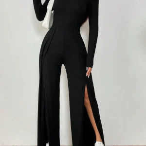 Tuta intera spalle scoperte e spacchetti