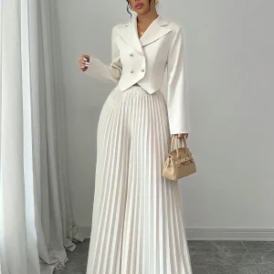 Set Giacca vita stretta doppio petto e pantaloni ampi plissettati