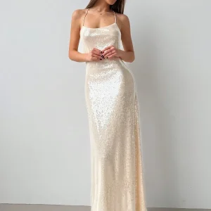 Abito lungo attillato con paillettes e schiena scoperta