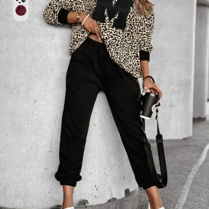 Tuta sportiva felpa leopardata con lettera