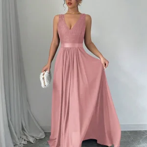 Vestito elegante inserto pizzo