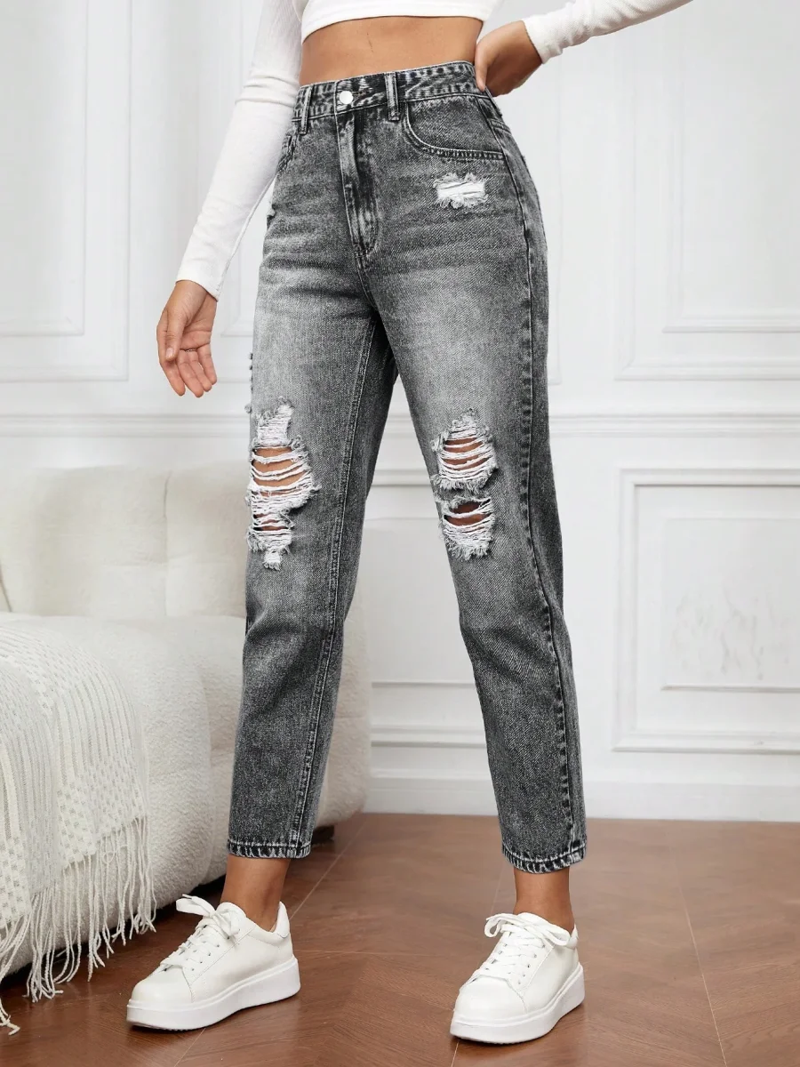 Jeans strappati mom fit - immagine 3
