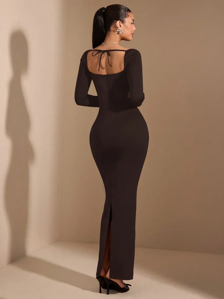 Abito lungo con scollo a cuore - immagine 8