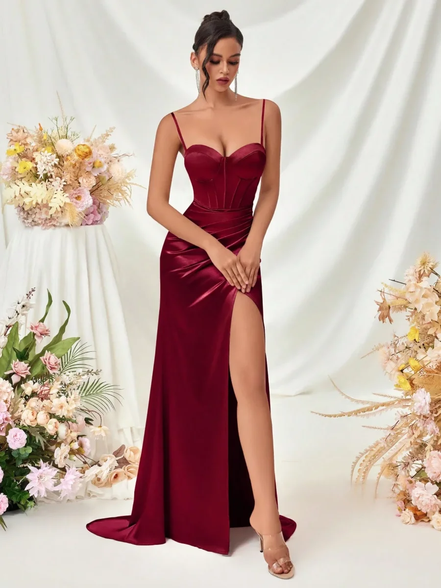 Abito elegante con corpetto scollo a cuore e spacco Outlet - immagine 7