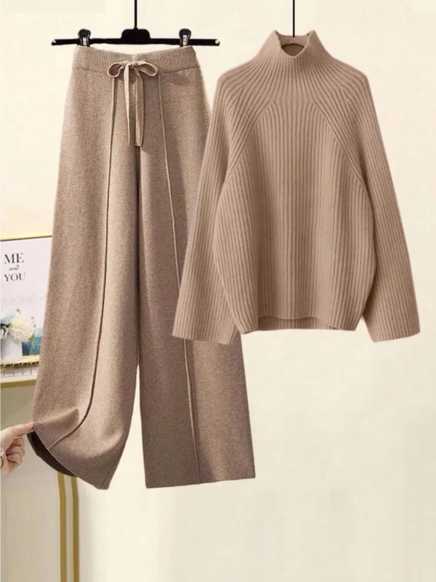 Completo casual maglione costine e pantapalazzo