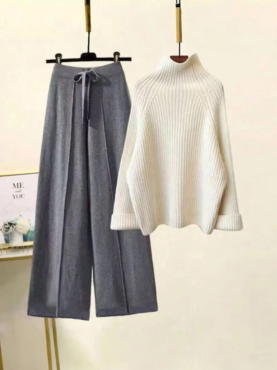 Completo casual maglione costine e pantapalazzo - immagine 5