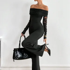 Tuta jumpsuit spalle scoperte, maniche pizzo