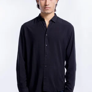 Camicia Uomo Casual In Viscosa effetto seta vestibilita comoda Collo Italiano Piccolo.