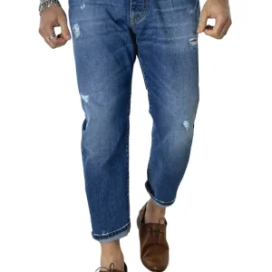 Jeans strappati da uomo con sfumature bianche regular fit