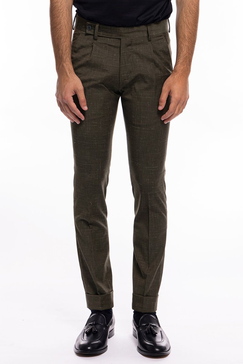 Pantalone uomo verde extra slim militare pied de poule fresco lana tasca america con una pinces e risvolto 4cm. - immagine 2