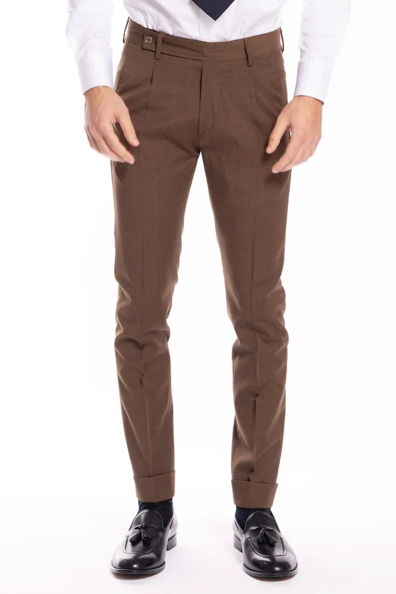 Pantalone uomo Marrone fresco lana tasca america con una pinces e risvolto 4cm - immagine 2
