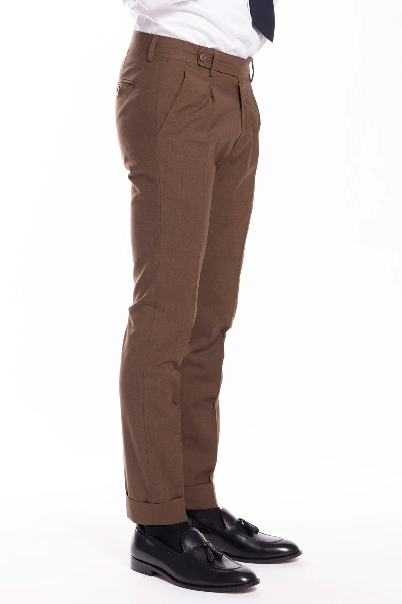 Pantalone uomo Marrone fresco lana tasca america con una pinces e risvolto 4cm - immagine 4