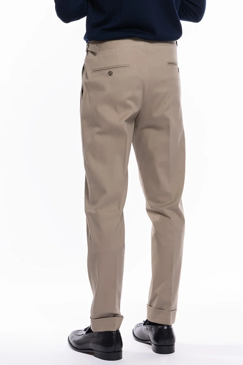 Pantalone uomo beige vita alta tasca america in cotone con doppia pinces e fibbie laterali - immagine 5