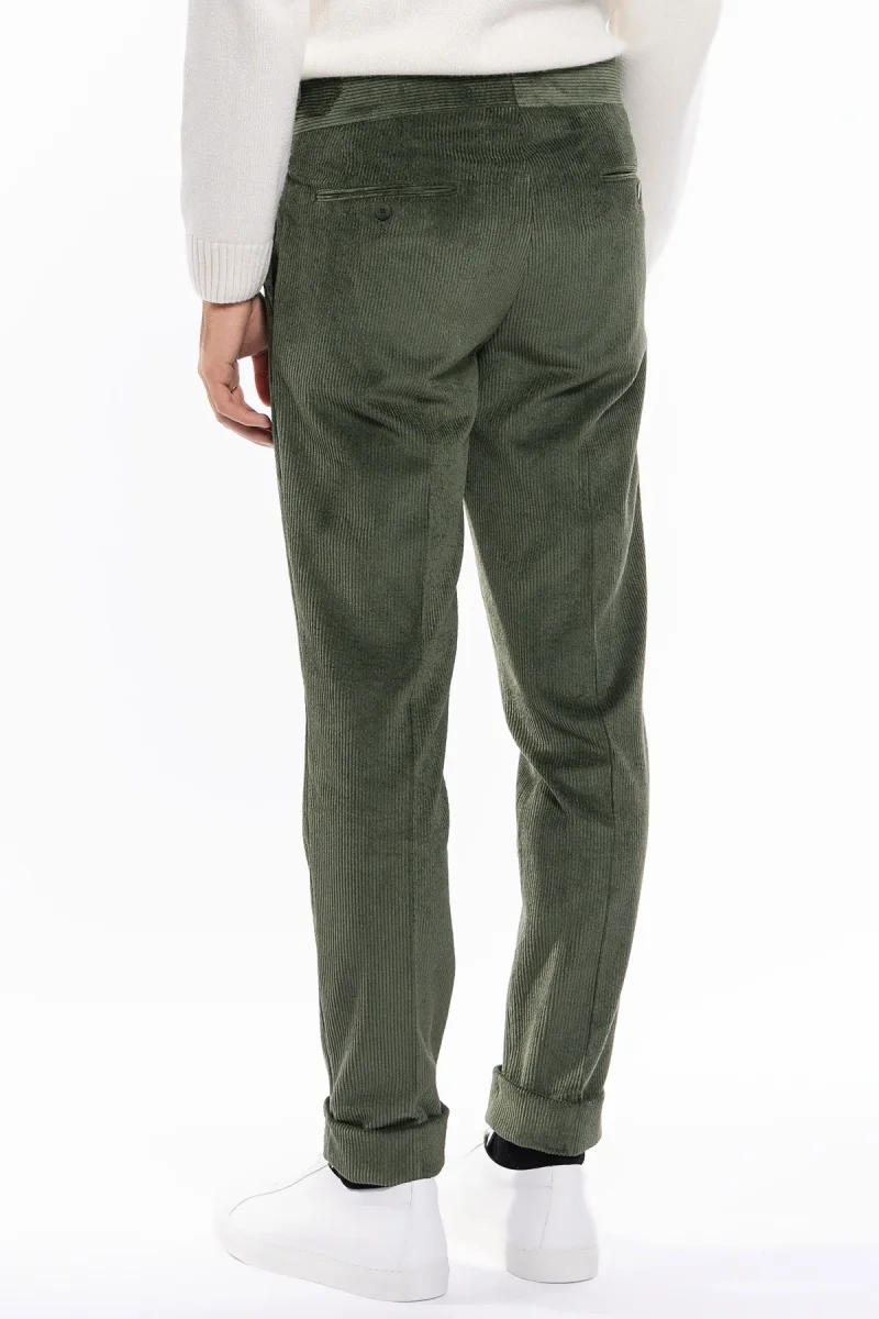 Pantalone uomo verde militare vita alta biforcato doppia pinces in velluto a costine strette - immagine 5