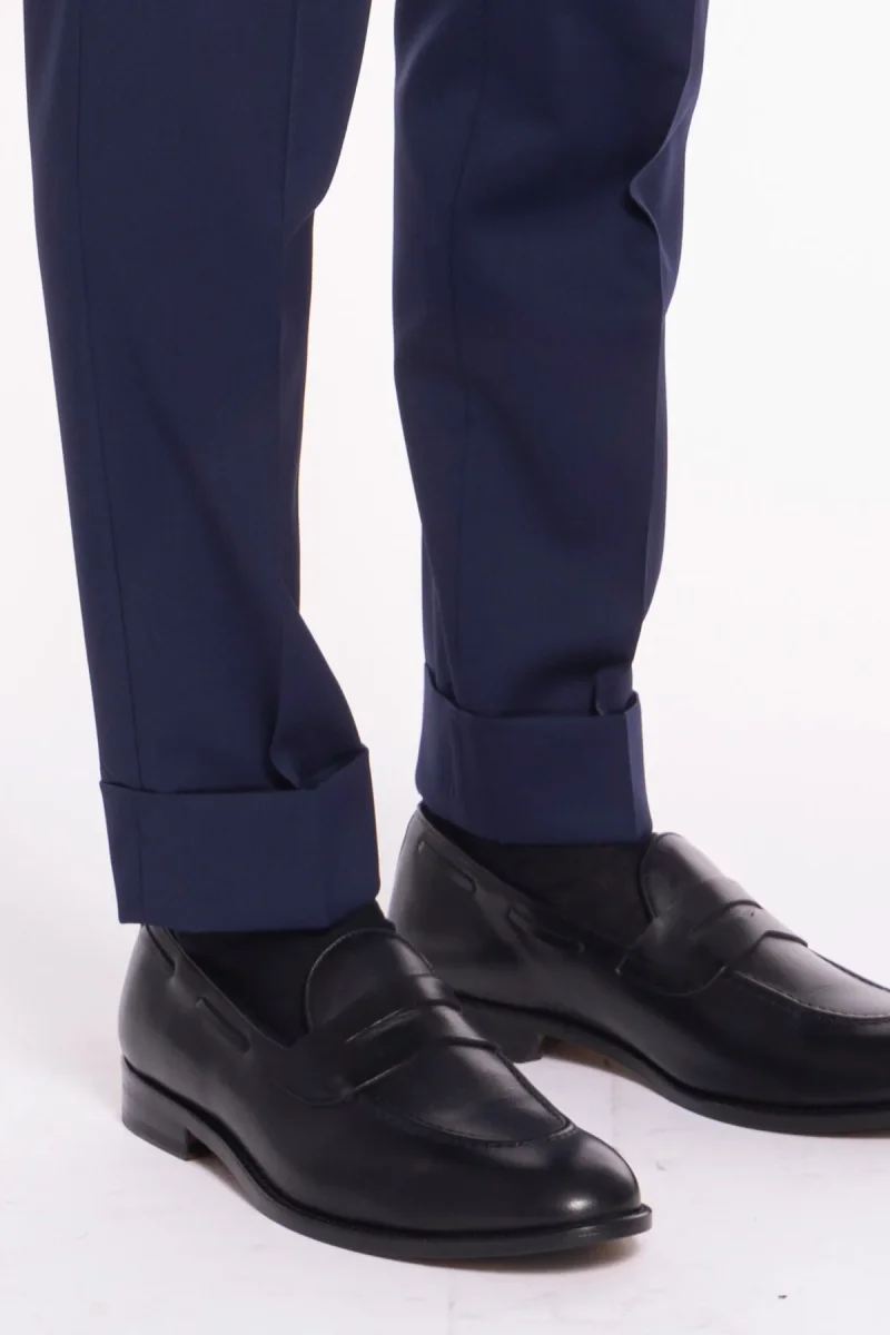 Pantalone uomo blu in fresco lana super 130’s Vitale Barberis Canonico vita alta doppia pinces e risvolto 5cm - immagine 7