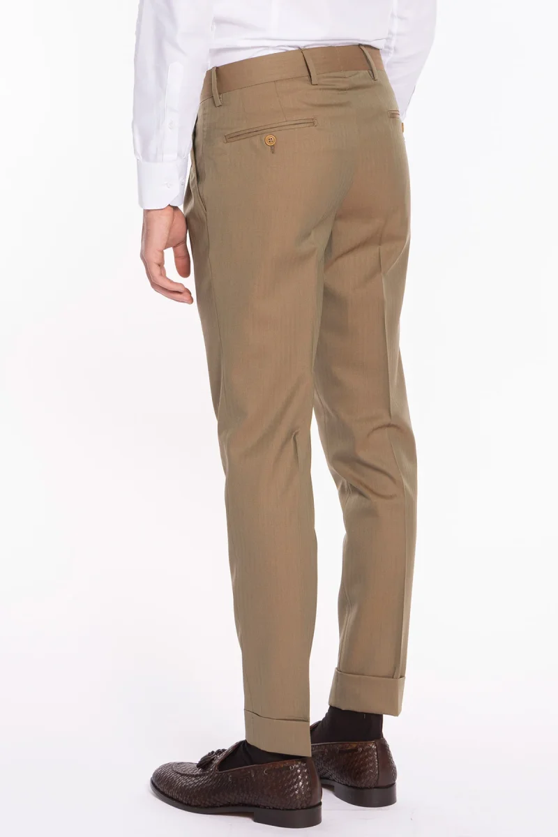 Pantalone uomo vita alta fango Solaro fresco lana super 120’S e seta Holland & Sherry tasca con 2 pinces e risvolto 5cm - immagine 5