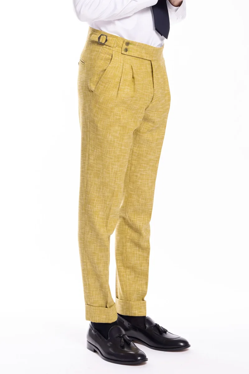 Pantalone uomo vita alta giallo effetto melange misto lana e cotone Bristol Tessuti Napoli con fibbie laterali e doppia pinces - immagine 4