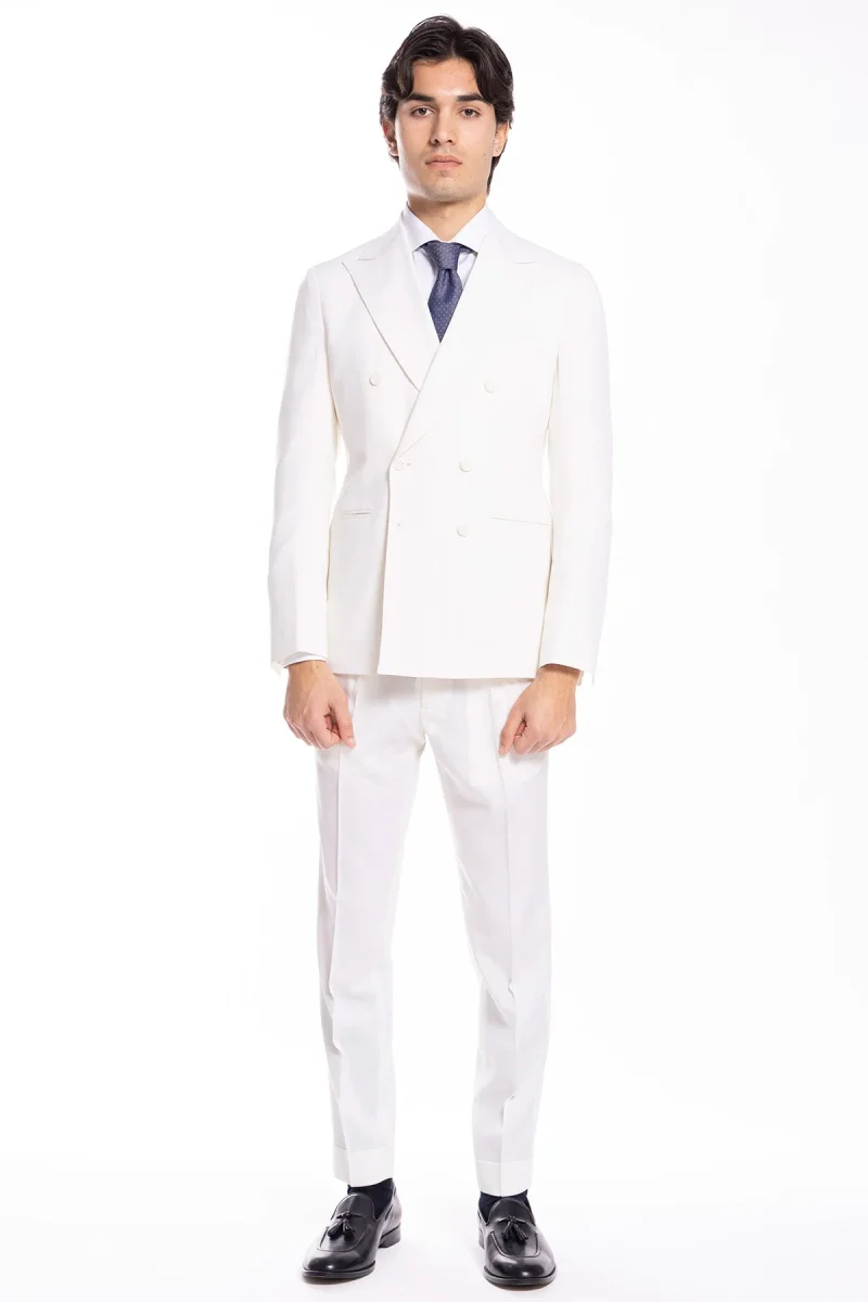 Abito uomo doppiopetto bianca in fresco lana super 130’s Bristol Tessuti Napoli con rever a lancia largo tasche a filo - immagine 2