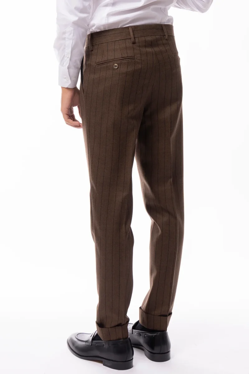 Pantalone uomo marrone gessato vita alta in lana Holland & Sherry doppia pinces risvolto 5cm - immagine 5