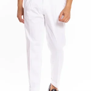 Pantalone uomo bianco in cotone vita alta doppia pinces con fibbie laterali risvolto 5cm