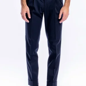 Pantalone uomo vita alta blu notte tinta unita con doppia pinces e risvolto 5 cm