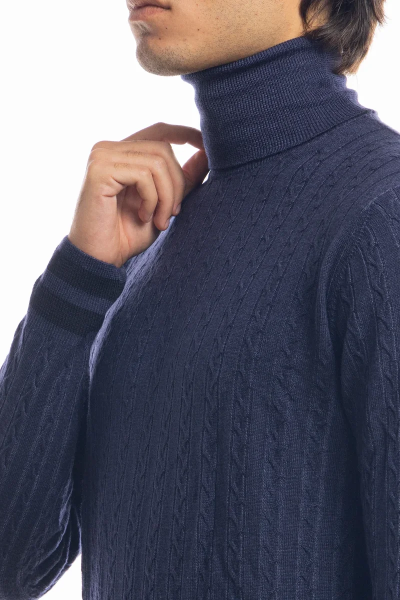 Maglione da uomo collo alto blu in lana merinos 100% effetto stone wash maniche lunghe - immagine 5