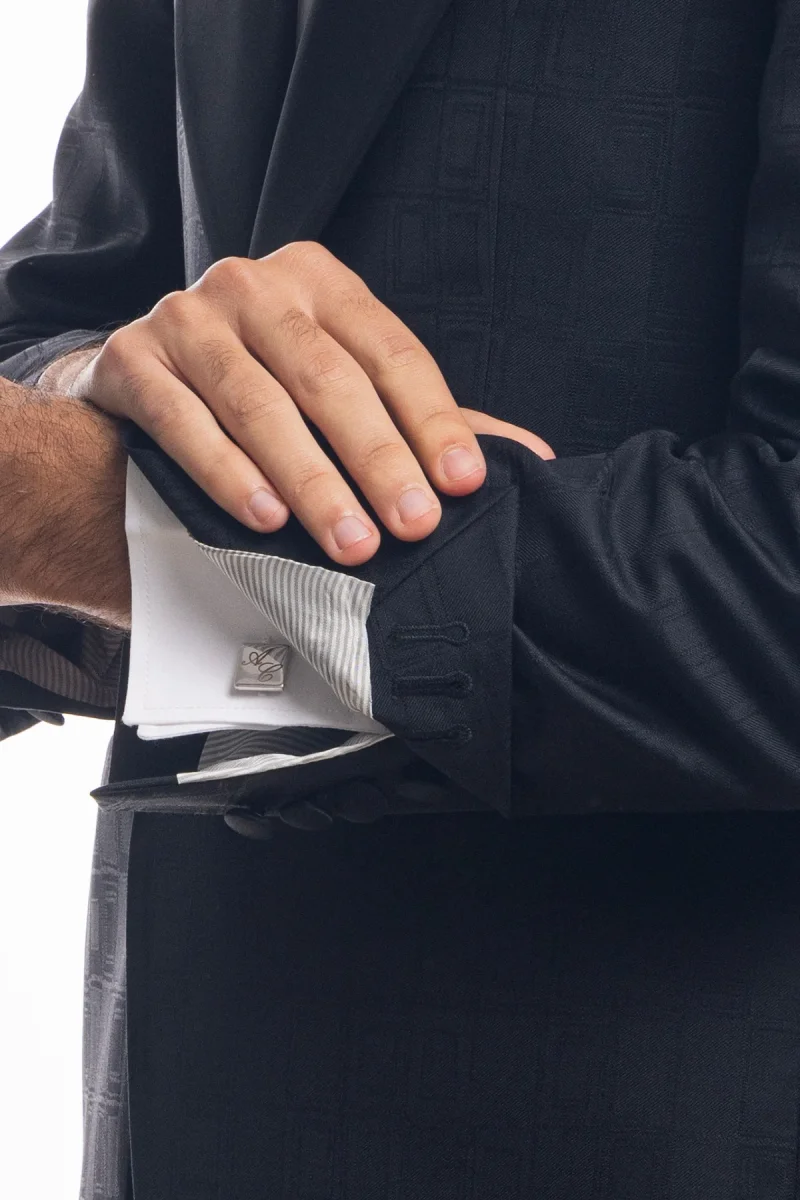 Abito smoking monopetto nera fantasia da uomo in fresco lana 100% Vitale Barberis Canonico con rever a Lancia largo in raso - immagine 8